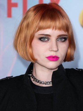 Sierra McCormick, Netflix 'in 18 Ekim 2022' de Westwood, Los Angeles, Kaliforniya, ABD 'deki Regency Village Theatre' da düzenlenen 