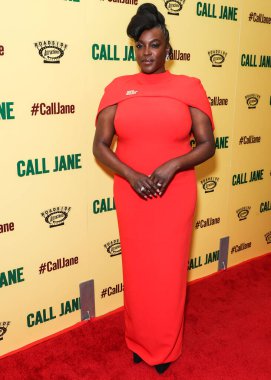 Nijeryalı-İngiliz aktris Wunmi Mosaku, 20 Ekim 2022 'de Los Angeles, Kaliforniya, ABD' deki Skirball Kültür Merkezi 'nde düzenlenen 