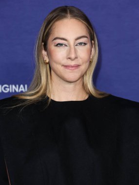 Müzikal sanatçısı Este Haim, 20 Ekim 2022 'de Hollywood, Los Angeles, Kaliforniya, ABD' de düzenlenen HBO 'nun Orijinal Serisi' nin ikinci sezonunun Los Angeles galasına geldi..