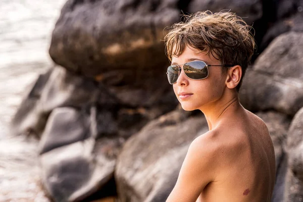 Funny Portrait Young Shirtless Man Wearing Sunglasses Exotic Beach Summer — Photo
