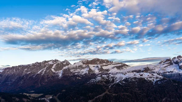 Panoramautsikt Över Snöiga Topparna Italienska Alperna Hösten — Stockfoto