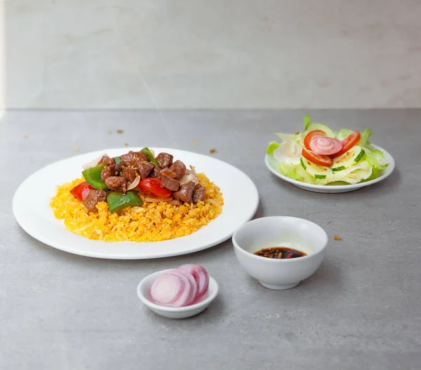 Vietnamese Shaking Beef Salad Bowls Plates Food Top View — Stock Fotó