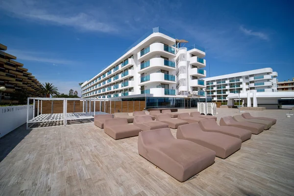 Moderna Habitación Hotel Con Piscina Mar — Foto de Stock