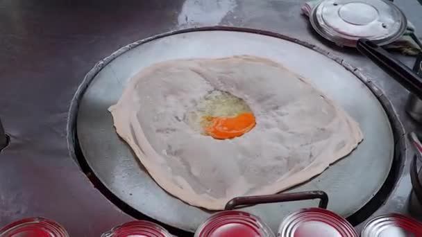 Street Food Thailandia Farina Croccante Roti Una Grande Padella Piatta — Video Stock