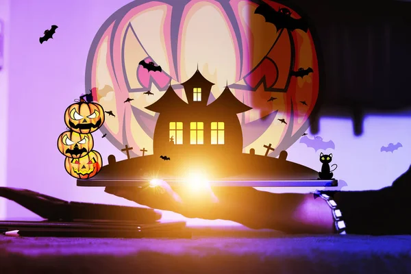 Ontspannende Dag Thuis Met Halloween Cartoons Devil Pumpkin Castle Everywhere — Stockfoto