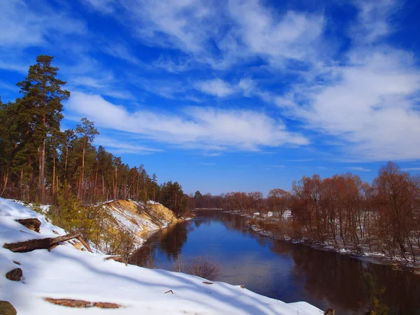 Vinterlandskap Med Vild Flod — Stockfoto