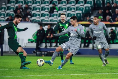 Wolfsburg, Almanya, 12 Aralık 2019: VfL Wolfsburg ile AS Saint-Etienne arasında oynanan UEFA Avrupa Ligi karşılaşmasında Bilal Benkhedim