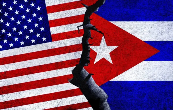 Usa Cuba Concept Flags Wall Crack United States America Cuba — Zdjęcie stockowe