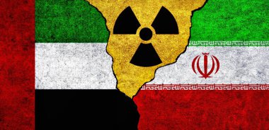 BAE, İran ve radyasyon sembolleri bir arada. Birleşik Arap Emirlikleri ve İran Nükleer Anlaşması, tehdit, anlaşma, gerginlik kavramı