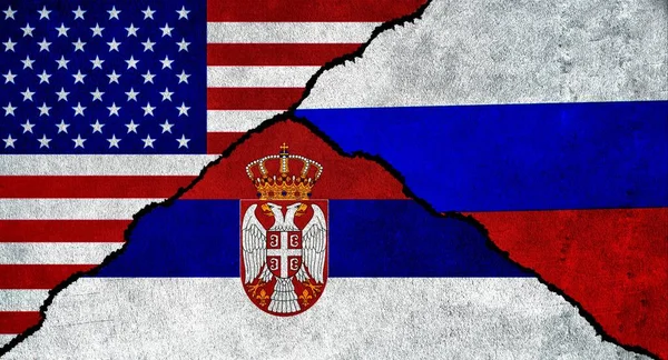러시아 세르비아는 깃발을 그린다 러시아 세르비아 — 스톡 사진