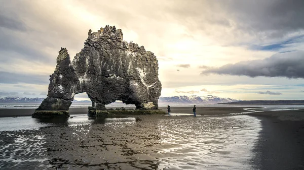 Gigante Pedra Hvtserkur Norte Islândia — Fotografia de Stock