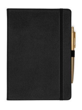 Beyaz arka planda izole edilmiş altın kalemi olan kaliteli siyah deri defter.