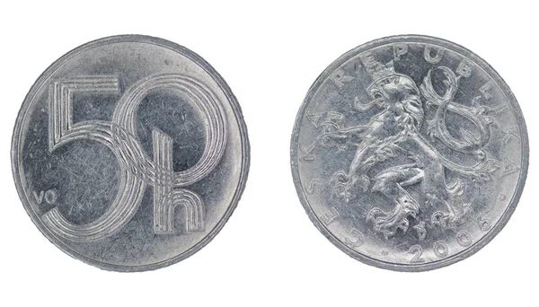 50 Heller Çek Crown (CZK) sikkesi her iki tarafı da izole edilmiş beyaz arka planda