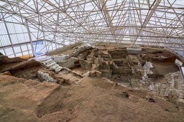 Catalhoyuk is a very rare example of a well-preserved Neolithic settlement and has been considered one of the key sites for understanding human Prehistory for some decades.
