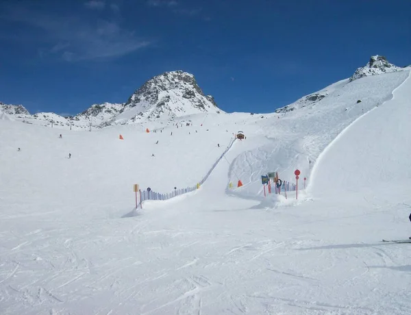 Ett Vinterlandskap Alperna — Stockfoto