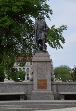 Minnesota 'nın başkenti St. Paul' daki Eyalet Kongre Binası 'nda heykel