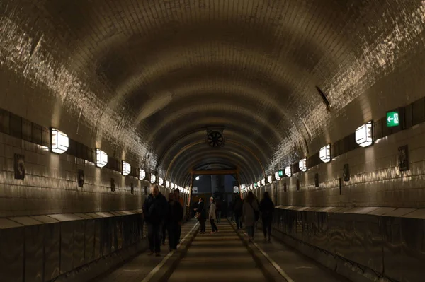 Historischer Tunnel Unter Der Elbe Der Hansestadt Hamburg — Stockfoto