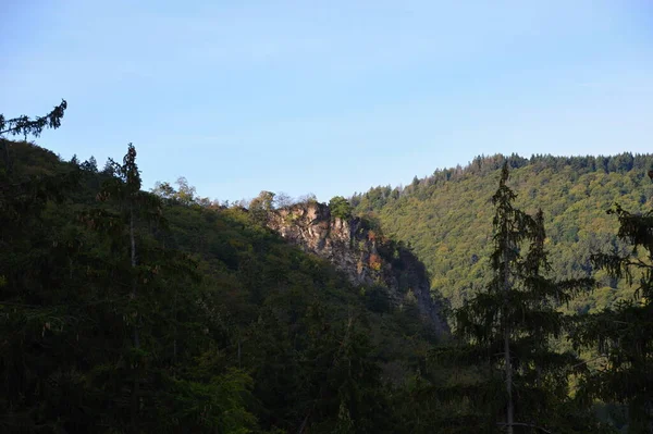 Sonbaharda Harz Dağlarında Rock Ilsestein Saksonya Anhalt — Stok fotoğraf