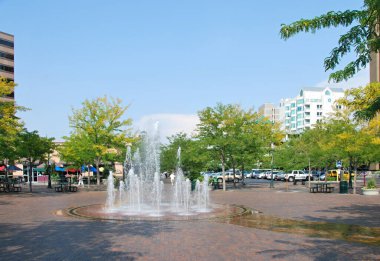 Boise şehir merkezindeki park, Idaho 'nun başkenti.