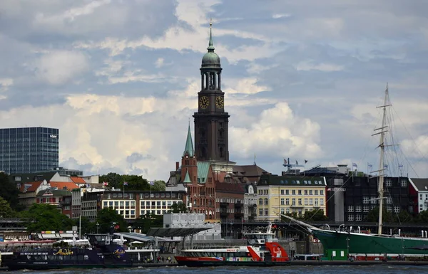 Πανόραμα Στο Landungsbruecken Στο Hanse City Hamburg — Φωτογραφία Αρχείου