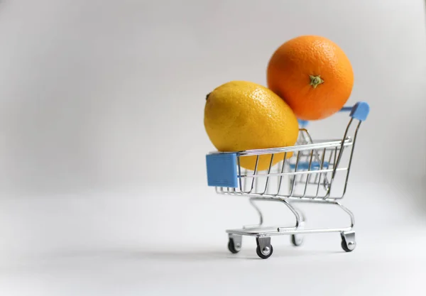 Orange Rond Orange Jaune Aigre Citron Dans Panier Avec Une — Photo
