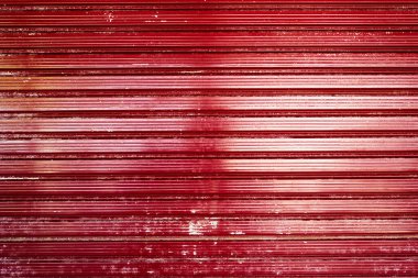 Kırmızı demir kapıların yapısı. Yakın plan. Yüksek kalite fotoğraf