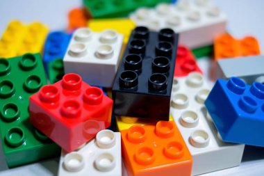 Colorful plastic block toys, educational toys.