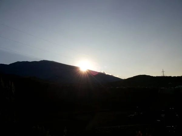 Pohled Úbočí Hory Při Západu Slunce Jednom Regionů Albánii — Stock fotografie