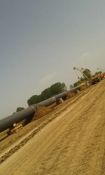 Güneydoğu Avrupa 'da Petrol ve Gaz Boru Hattı İnşaat