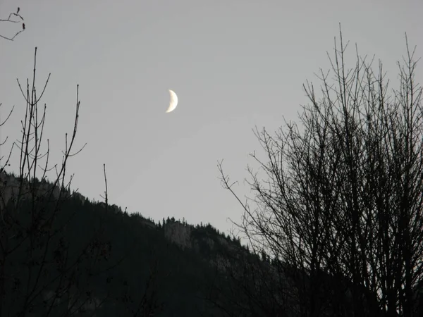 Moon Rises Hils — Fotografia de Stock