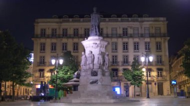 Luis de Camoes heykeli