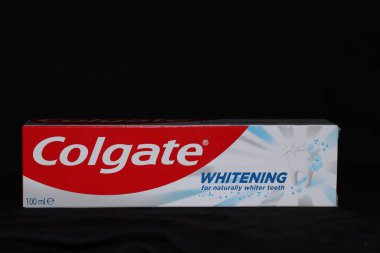 Illustration showing one of the models of toothpaste from Colgate