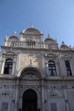 Venedik 'in tarihi merkezinde yer alan Saint Marco' s Great School, başka bir açıdan çekildi.