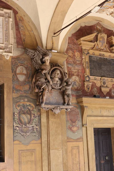 Architektonický Detail Nalezen Centrální Knihovně Boloně — Stock fotografie