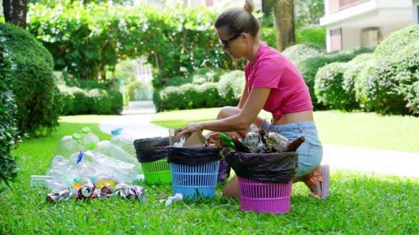 Young Woman Sorting Garbage Yard House — Stock video