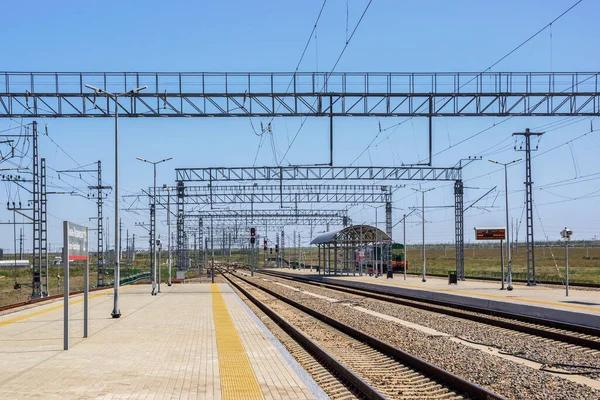 Taman Ryssland September 2021 Järnvägsstation Taman Passagerare Den Ryska Stäppen — Stockfoto