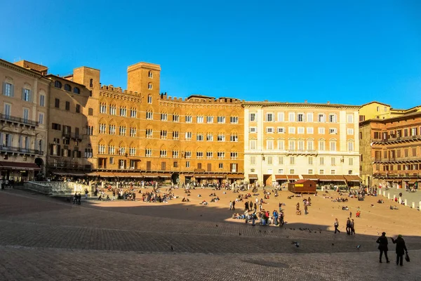 Siena Italia Febrero 2012 Piazza Del Campo Plaza Central Ciudad — Foto de Stock