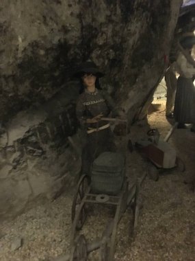 old exposition of working earth