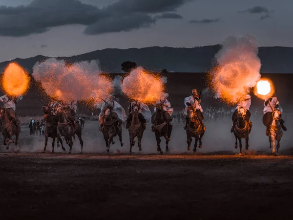 Fogo Guerra Batalha Fumaça Nevoeiro Festival Soldados Militares Bombeiros — Fotografia de Stock