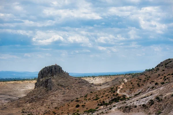 Bir Monolit bernalejo Doktor Mora Guanajuato