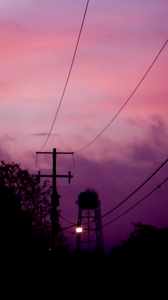 Vídeo Vertical Recipiente Água Formato Timelapse Nascer Sol — Vídeo de Stock