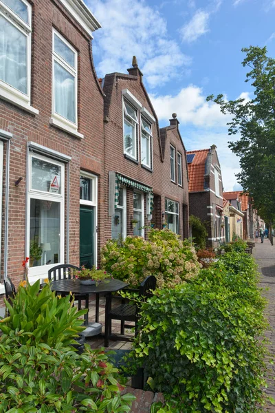 Typical House Facade Front Garden Plants Seating Old Town Zierikzee — Stock Photo, Image