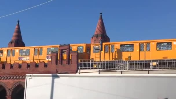 Locomotiva Metrô Berlim Metrô Berlim Metrô Berlim Amarelo — Vídeo de Stock