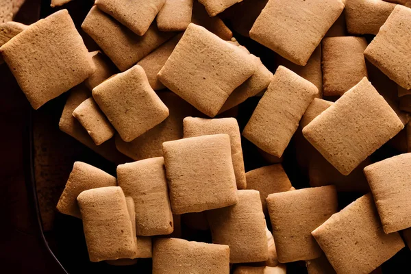 graham crackers, an american food item from the 1800s, food ingredient