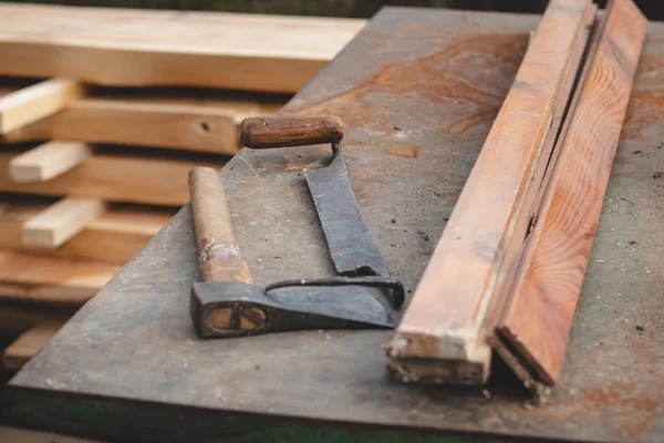 Traditional Woodworking Using Old Hand Tools Axe Planer Stored Iron — Stockfoto