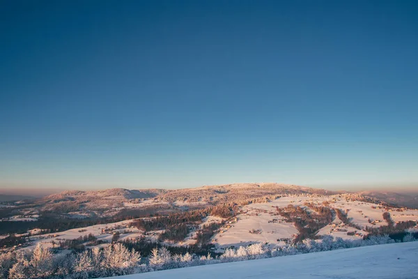 Perfectly Frosty Morning Top Ochodzita Hill Polish Beskydy Mountains View — Stockfoto