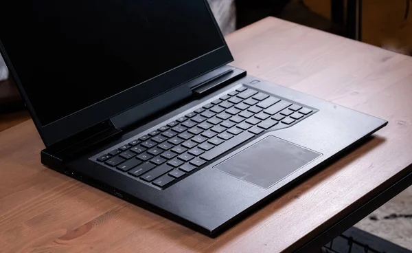 Black Laptop Keyboard Trackpad Top Side Angle — Stok fotoğraf