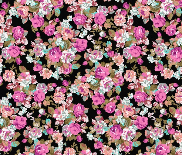 Kwiaty Poppy Dzikie Róże Chabry Liśćmi Czarno Płynny Wzór Tła — Zdjęcie stockowe
