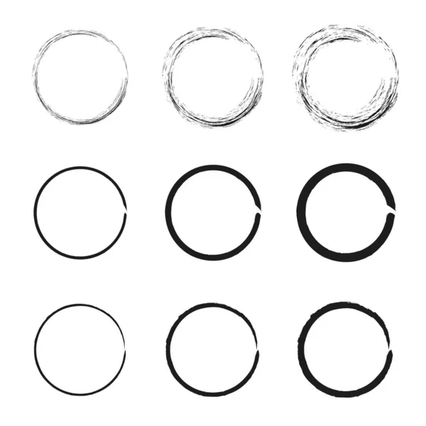 手工绘制的一组对象 四舍五入线圆圈 简单的手绘圆圈 大集合 矢量说明 — 图库矢量图片