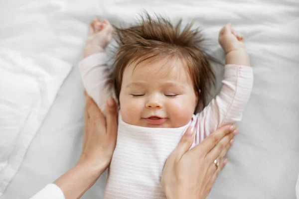 Infant Months Old Beautiful Newborn Baby Girl Lies White Sheet — Stock Photo, Image